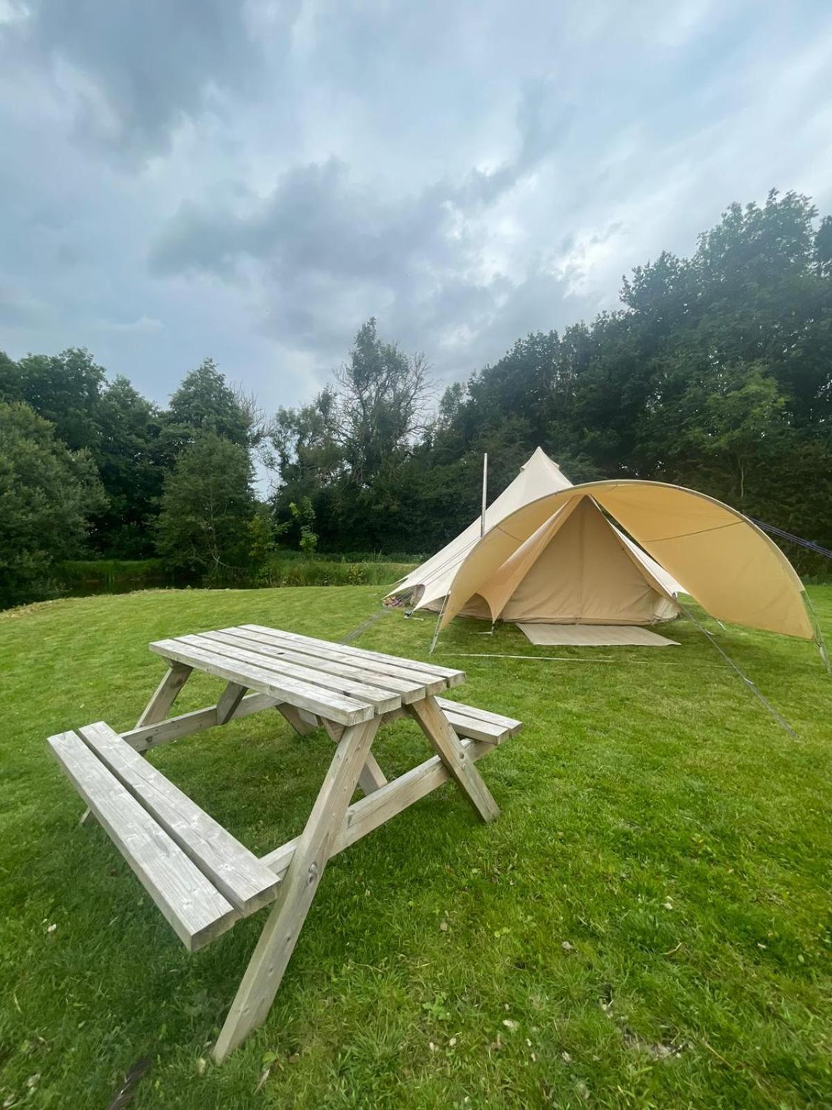 Bell Tent North Yorkshire المظهر الخارجي الصورة