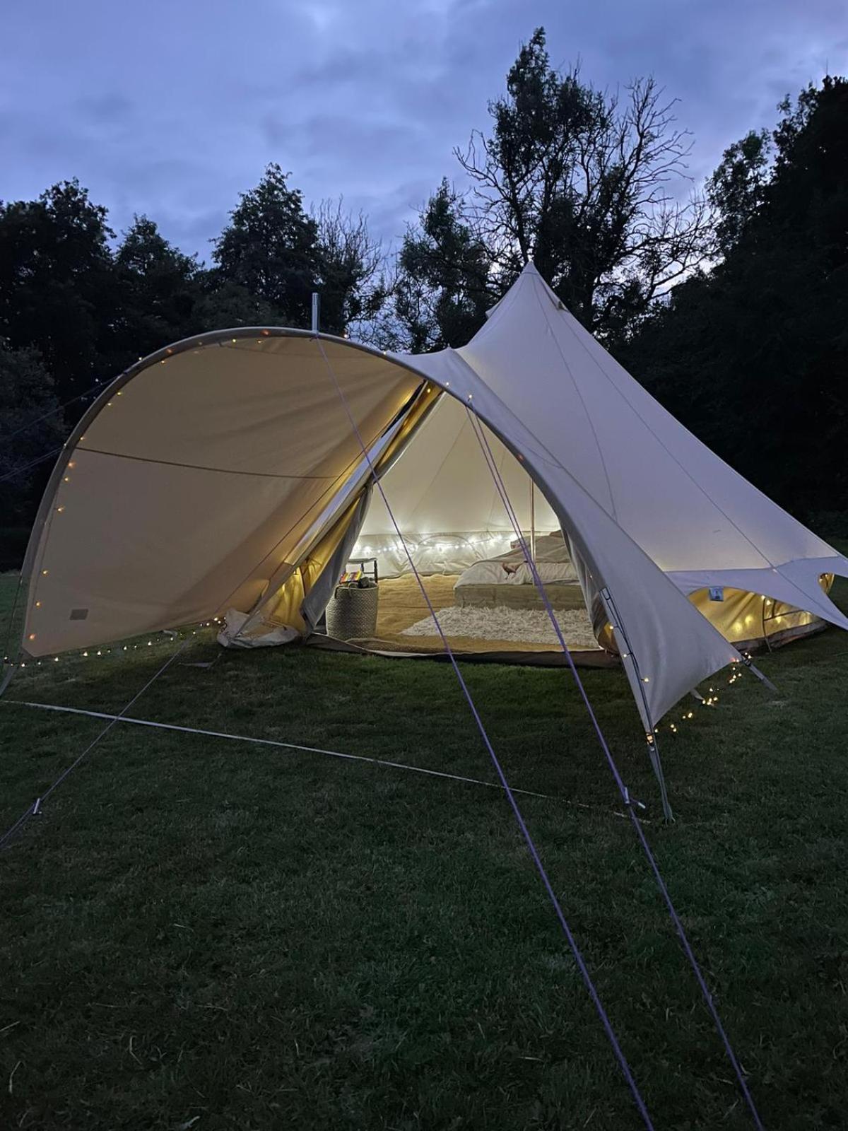 Bell Tent North Yorkshire المظهر الخارجي الصورة